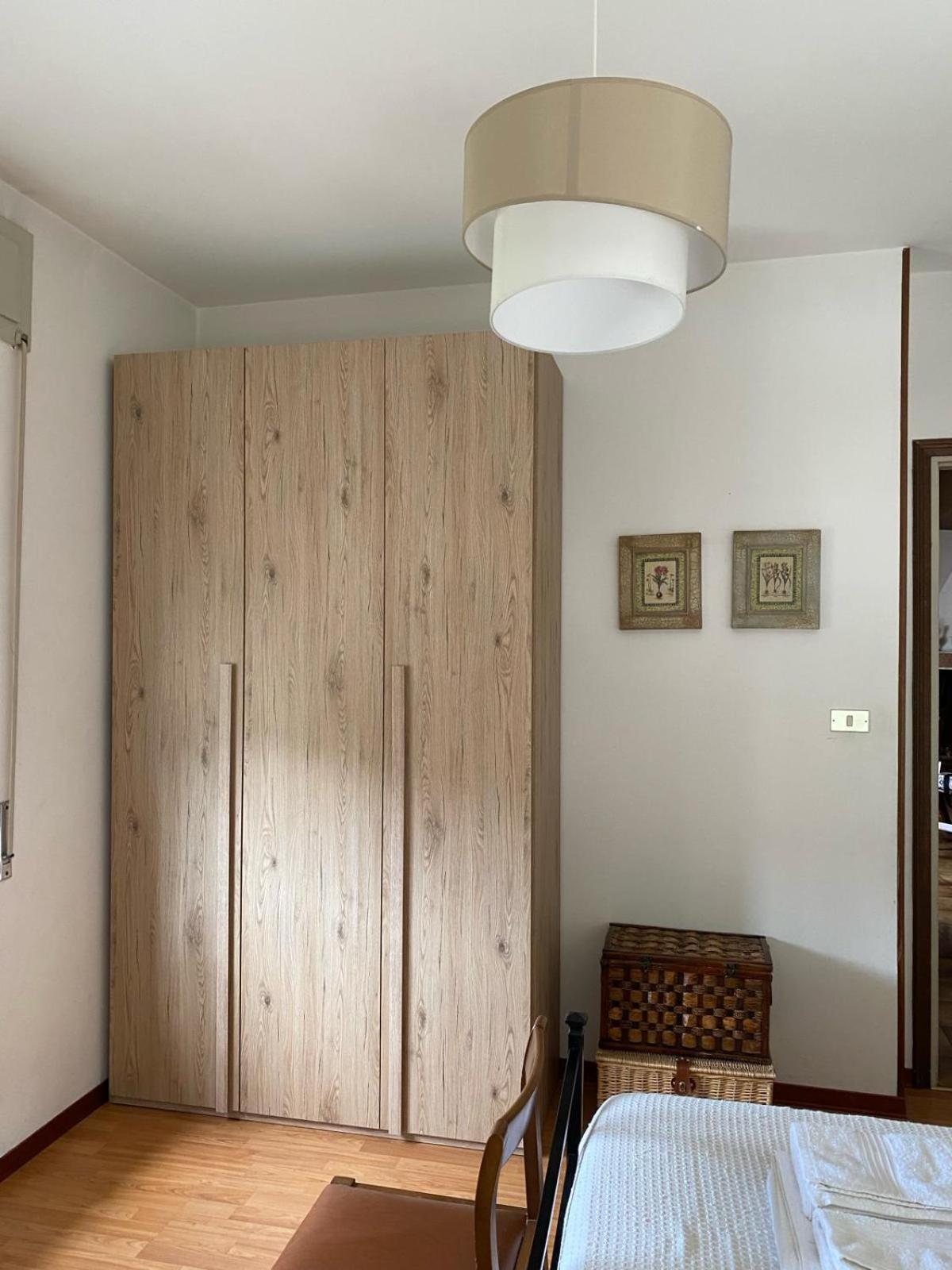 Warm, Nice & Amazing Lake-View Apartment San Zeno di Montagna Luaran gambar